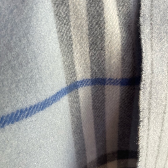 Burberry Scarf Baby Blue Nova Check Reversible Wool Made in Scotland GUC - Picture 14 of 16